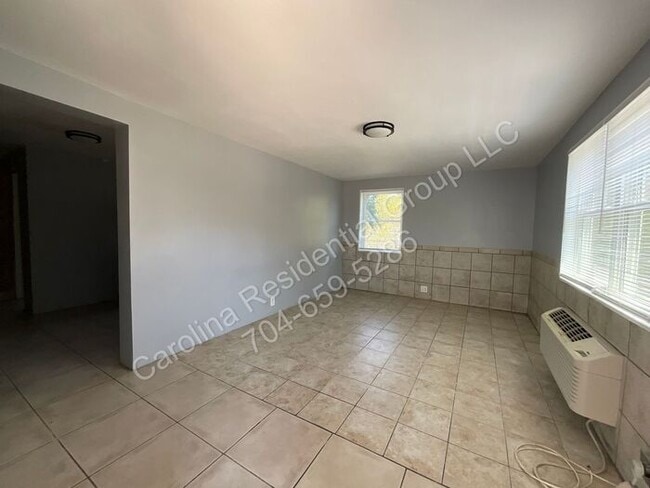 259 Jefferson Ct NE