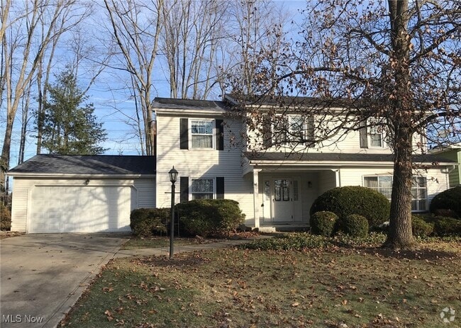 Building Photo - 33403 Cromwell Dr Rental