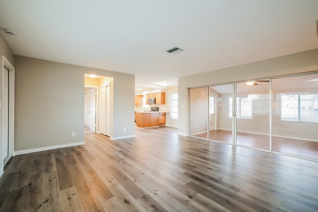 Photo - 115 Daleview Ave House