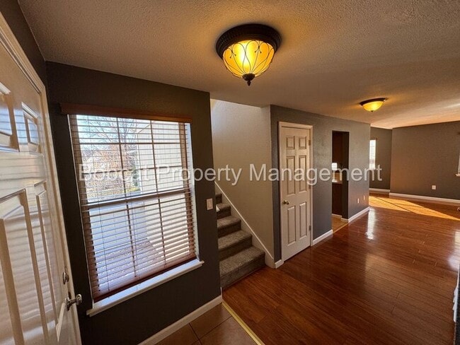 Photo - 4260 Mina Way