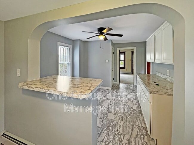 Photo - 488 Winthrop St