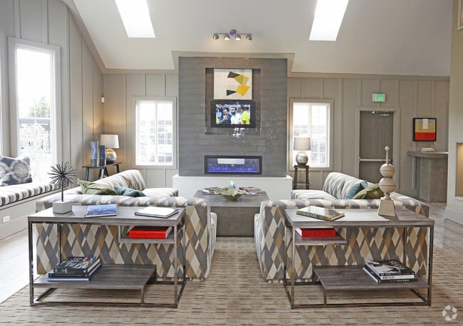 Casa club - Beaumont Grand Apartment Homes