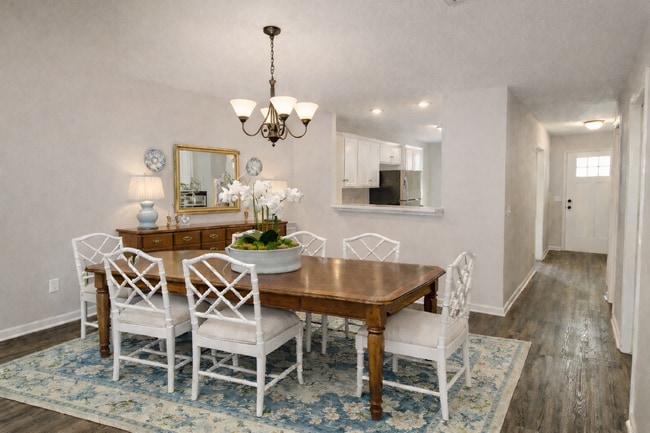 Photo - 417 Andover Dr