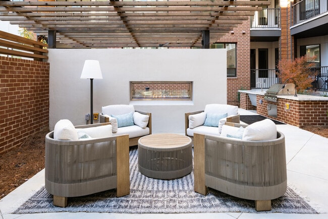 Solis Dresden Village apartments — community photo