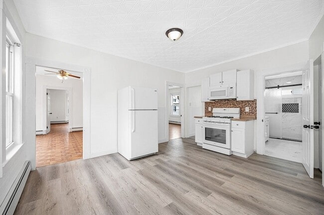 Photo - 220 Concord St Unit 2