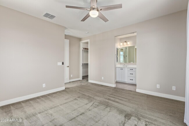 Photo - 3104 N 71st St