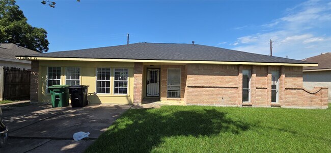 Photo - 12623 Chiswick Rd