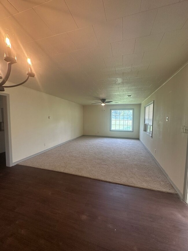 Photo - 171 Rudy Rd