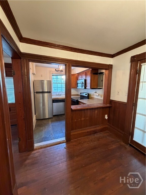 Photo - 228 E Henry St Casa