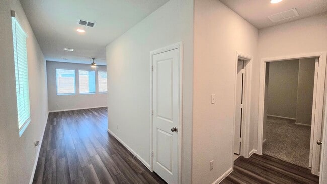 Photo - 920 Santa Lucia Dr
