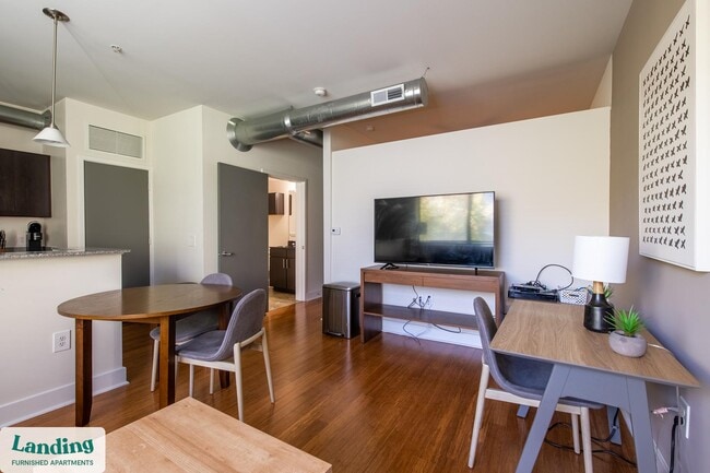 Photo - 1820 E Broad St Unit 306.1407033