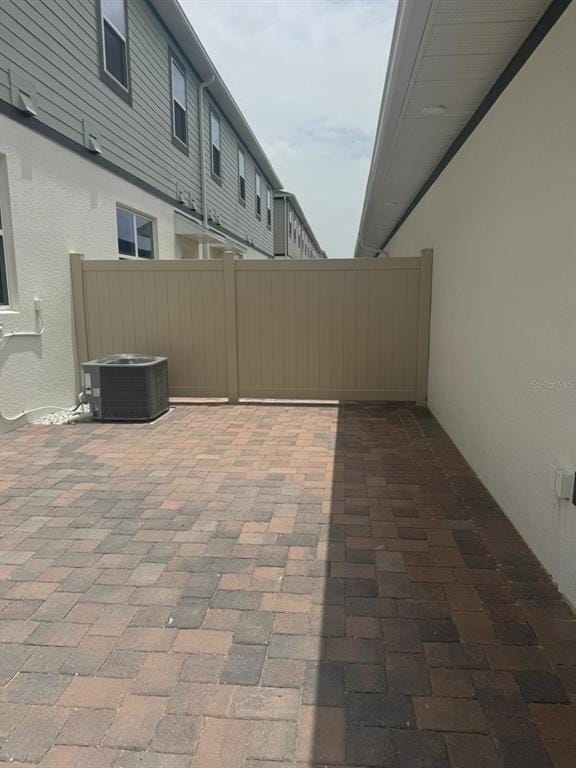 Photo - 564 Pothos St