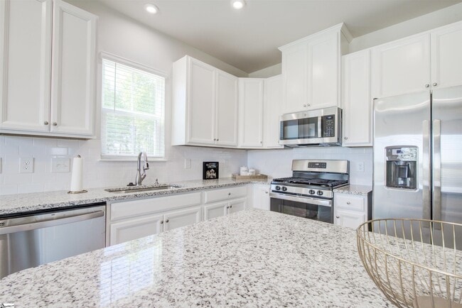 Photo - 16 Carlow Ct Townhome