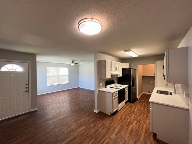 Photo - 8126 Marydean Ave Unit 8124 Marydean