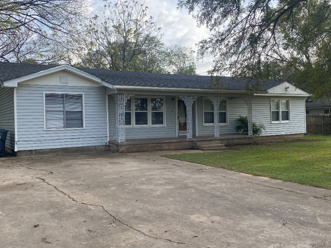 Photo - 4207 Idylwood Ln