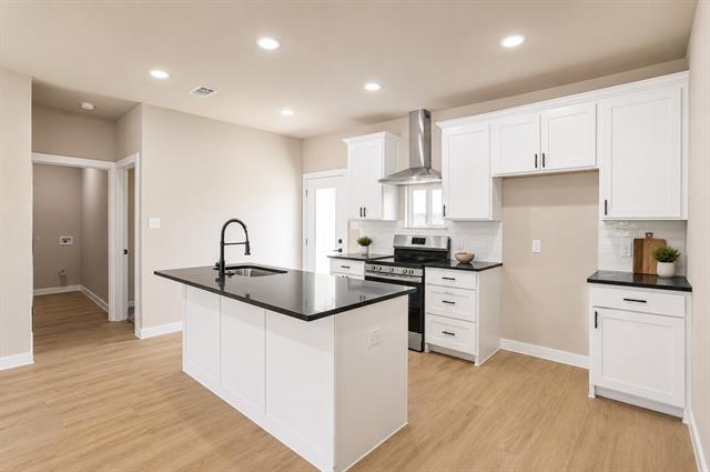 Photo - 120 Brookview Dr