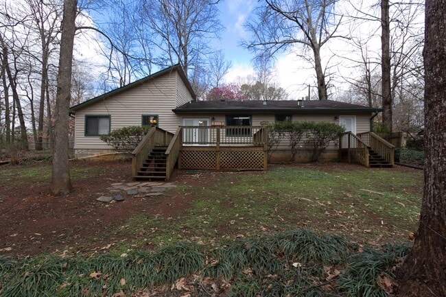 Photo - COMING SOON - Spacious 3 Bedroom, 2 Bathro...