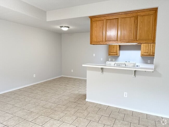 Building Photo - 716-716 Stribling Cir Unit 716 Stribling Circle Rental