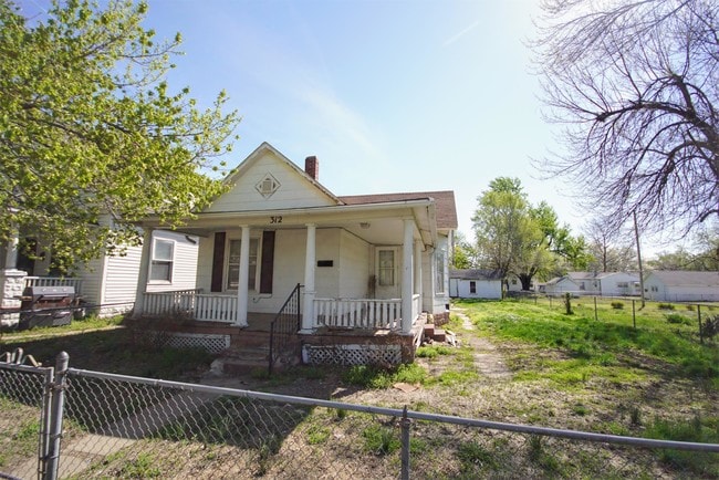 Building Photo - 312 NE Wilson Ave Rental