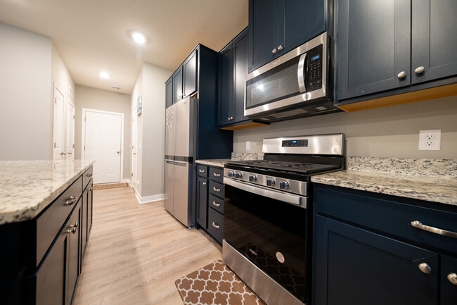 Photo - 6464 Genevieve Trail