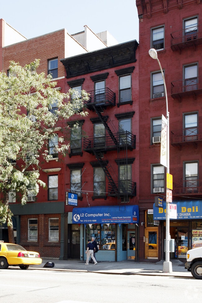 Photo - 726 Tenth Ave