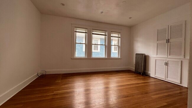 Photo - 24 Chetwynd Rd Unit 2