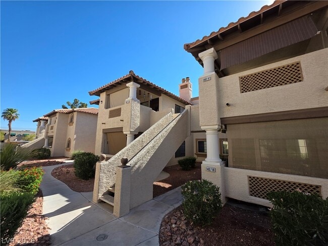 Photo - 1407 Santa Margarita St Unit A
