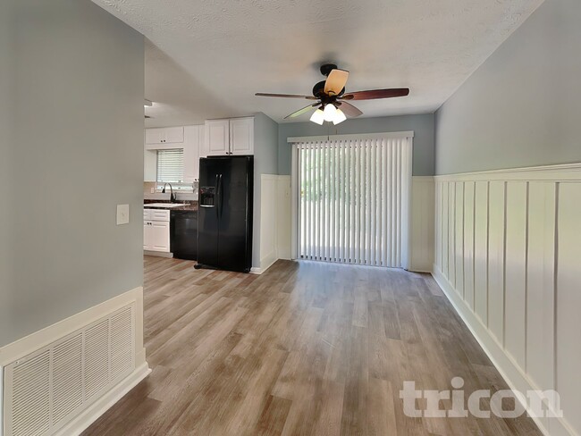 Photo - 1370 High Country Ct