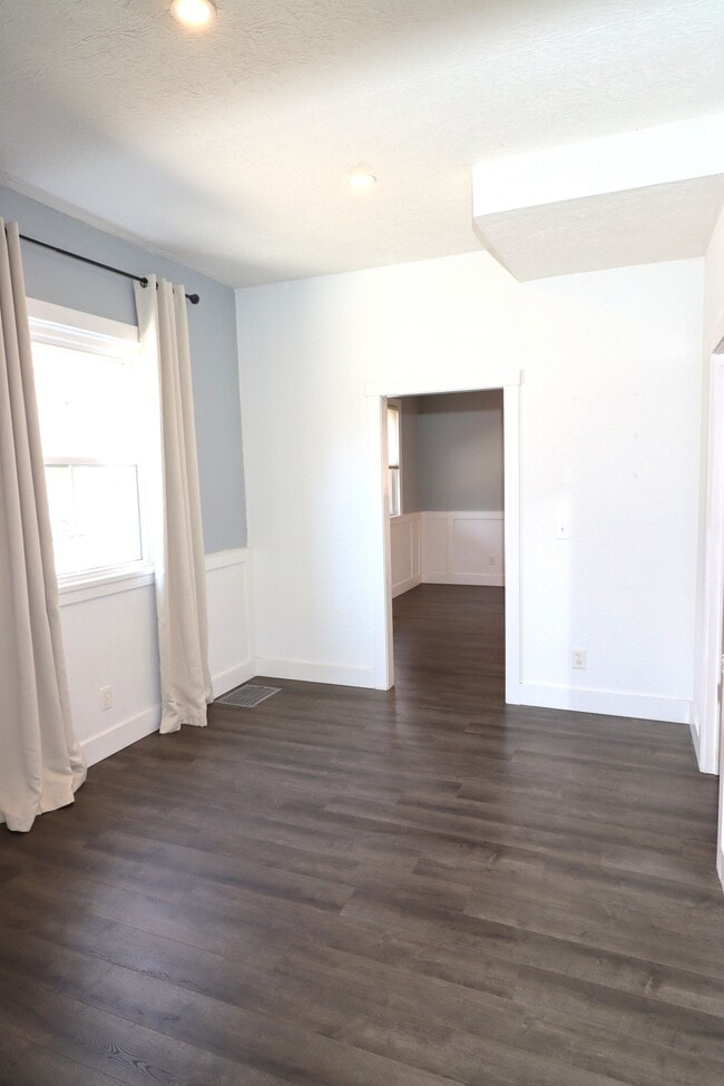 Photo - 120 S Court St