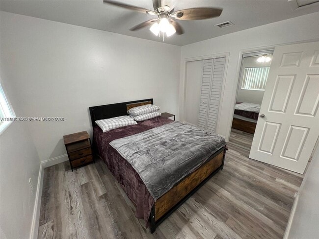 Photo - 2744 NW 13th St Unidad B