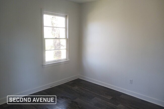 Photo - 9844 Greenlee Rd