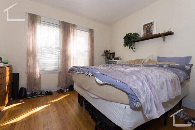 Photo - 333 Faneuil St