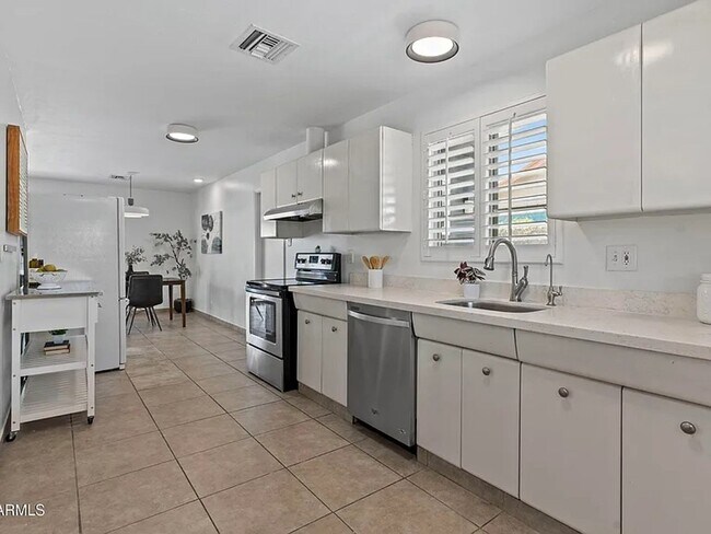 Photo - Charming 3BR House in Midtown