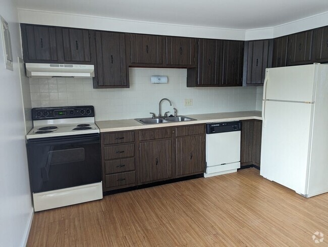 Building Photo - 23 Losson Garden Dr Rental
