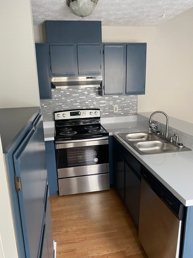 Building Photo - 431 Lester Rd Unit 9 Rental