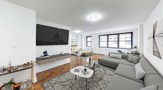 Photo - 96 Fifth Ave