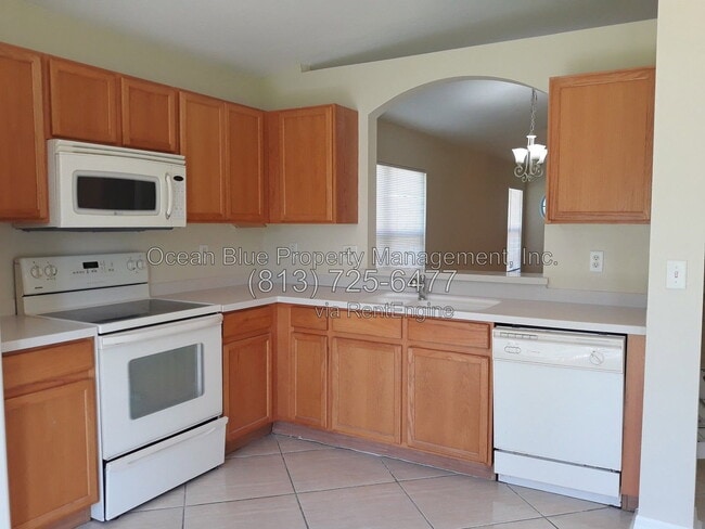 Photo - 19104 Dunlap Ct