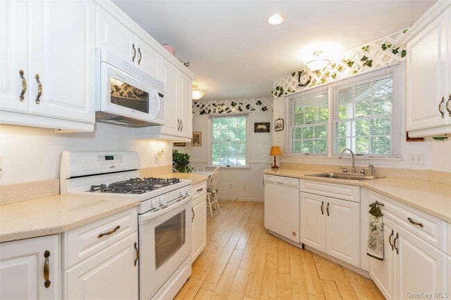 Photo - 21 Oceanview Rd