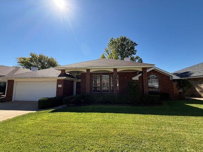 Beautiful 3 Bedroom Home Located in the Zi... - Beautiful 3 Bedroom Home Located in the Zi...