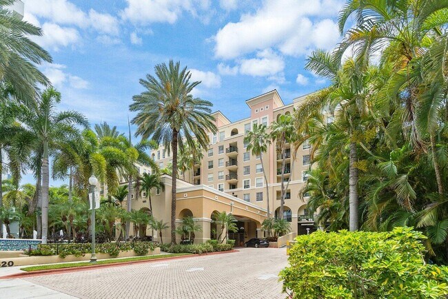 Photo - 520 SE 5th Ave Unidad 1509