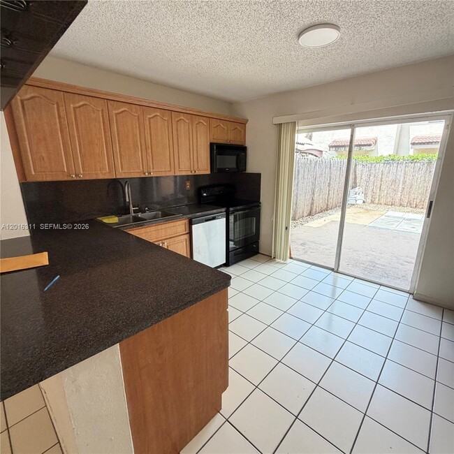 Photo - 680 NW 82nd Pl