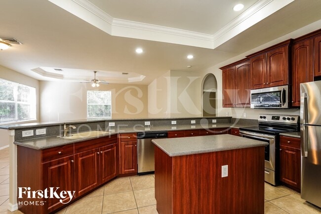 Photo - 1005 Henry Ave