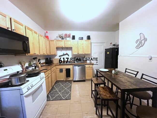 Photo - 14 Ashford St Unit 1