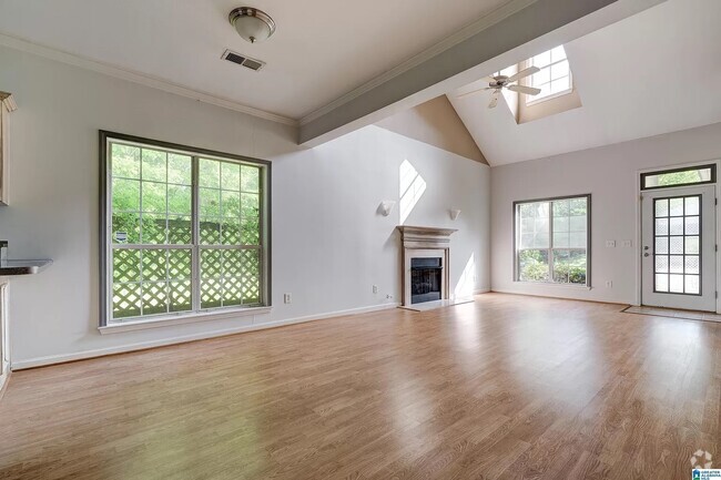 Building Photo - 1505 Savannah Park Rental