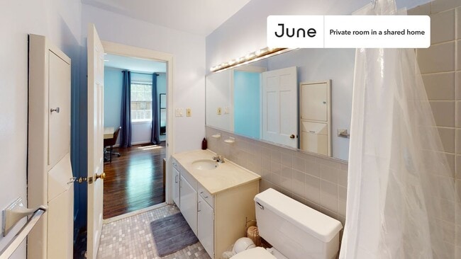 Photo - Room in Shared 7 bed/3.5 bath home Unidad E