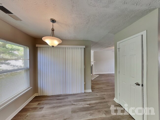 Photo - 5524 Somervale Ct