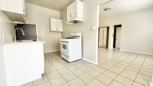 Photo - 5606 S Figueroa St Apartamento Unidad 14