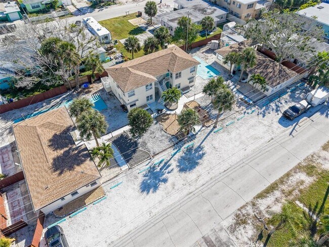 Photo - 115 145th Ave Unit 5