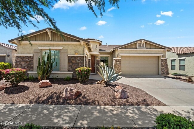 Building Photo - 743 E Torrey Pines Pl Rental