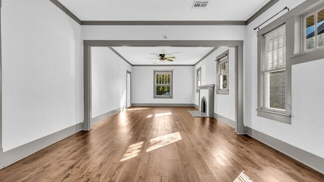 Photo - Two Bed 1 Bath Located in SW Ardmore